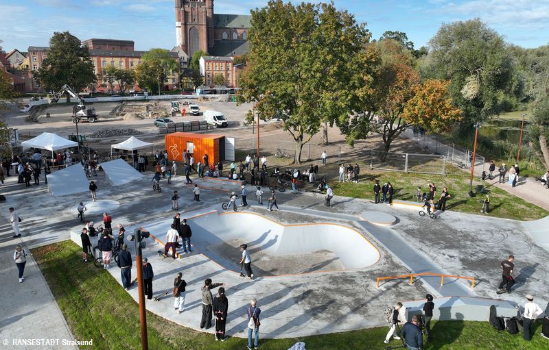 Einweihung Schützenbastion mit Skatepark und Weidendamm und bald auch neuem Parkplatz